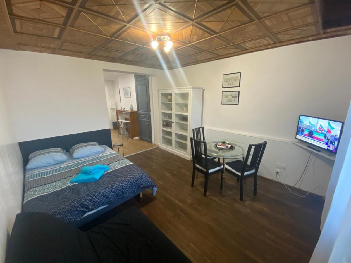 Au Bouquet Troyen - Wifi - Calme Et Tranquillite Apartment Троа Екстериор снимка