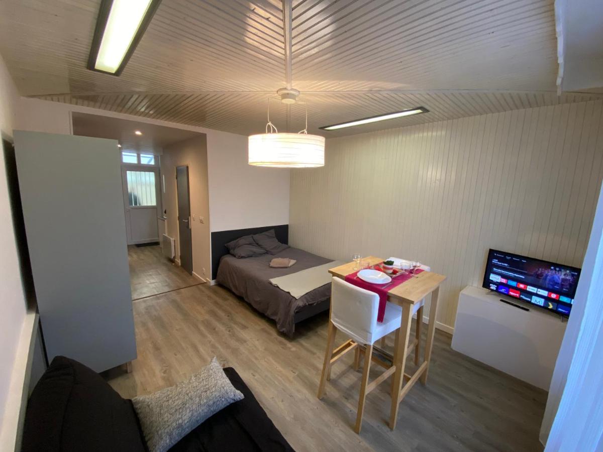 Au Bouquet Troyen - Wifi - Calme Et Tranquillite Apartment Троа Екстериор снимка