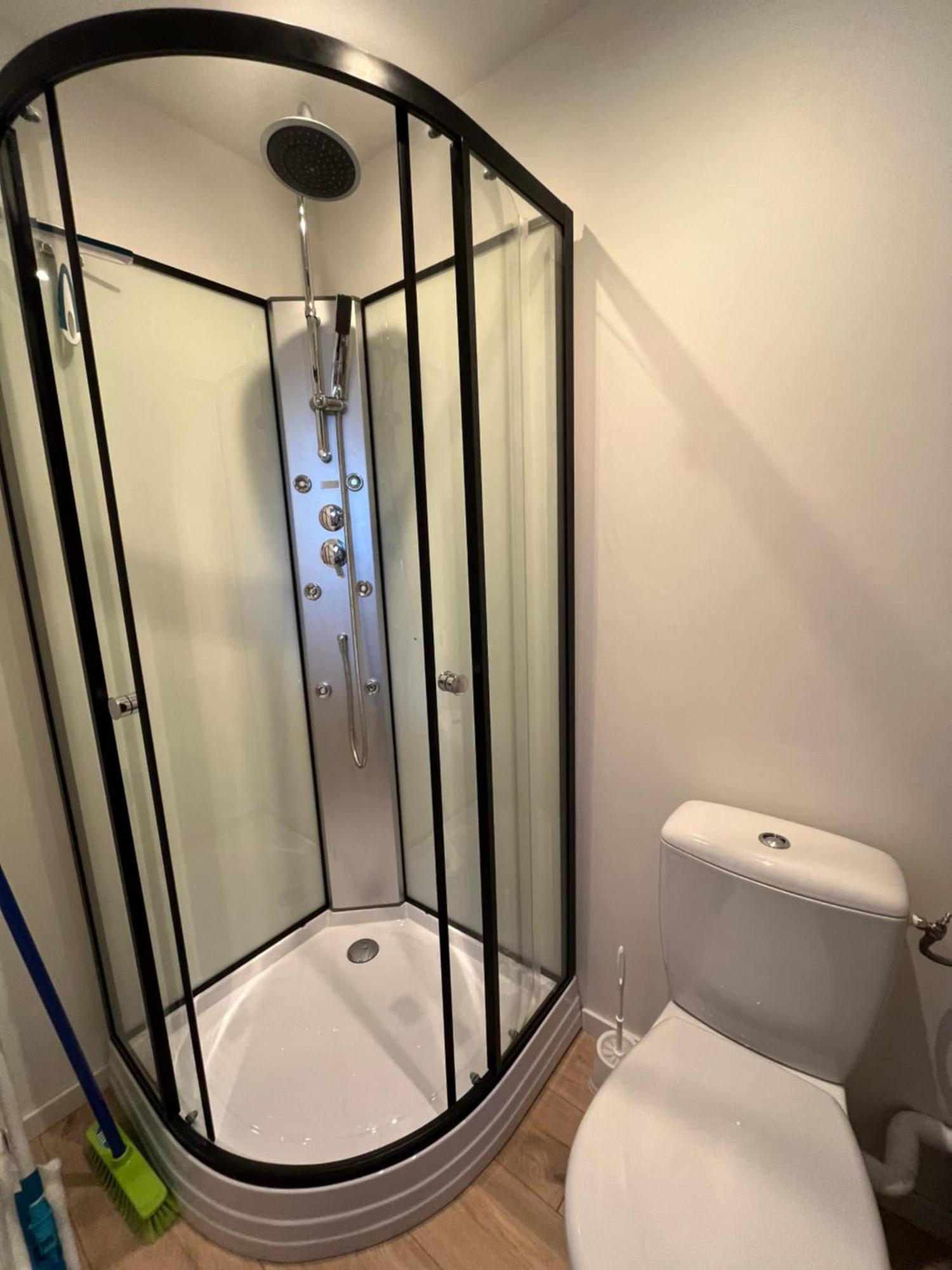 Au Bouquet Troyen - Wifi - Calme Et Tranquillite Apartment Троа Екстериор снимка